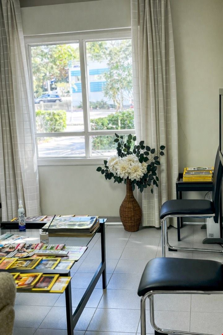 Recepción de la Clínica Dental Arosa en Peñagrande