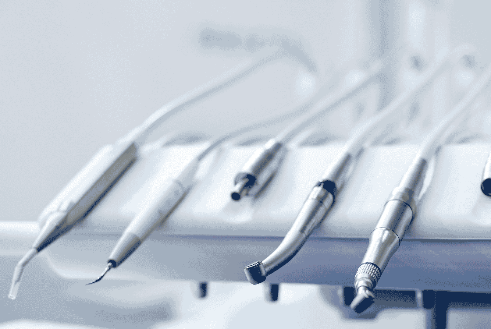 Instrumental para endodoncia de molares en Peñagrande